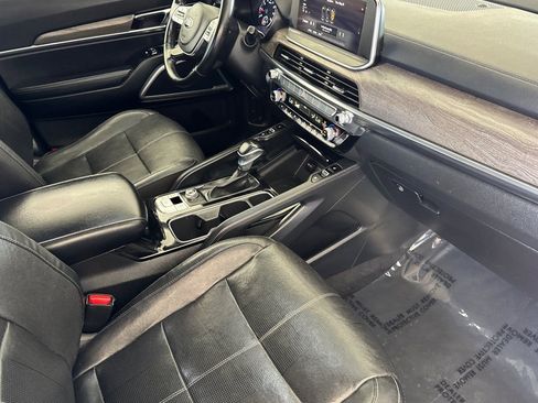 Used 2021 Kia Telluride EX w/ EX Premium Package FWD image 17