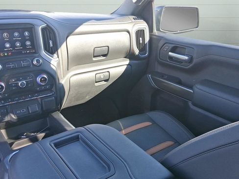Used 2021 GMC Sierra 1500 AT4 image 17