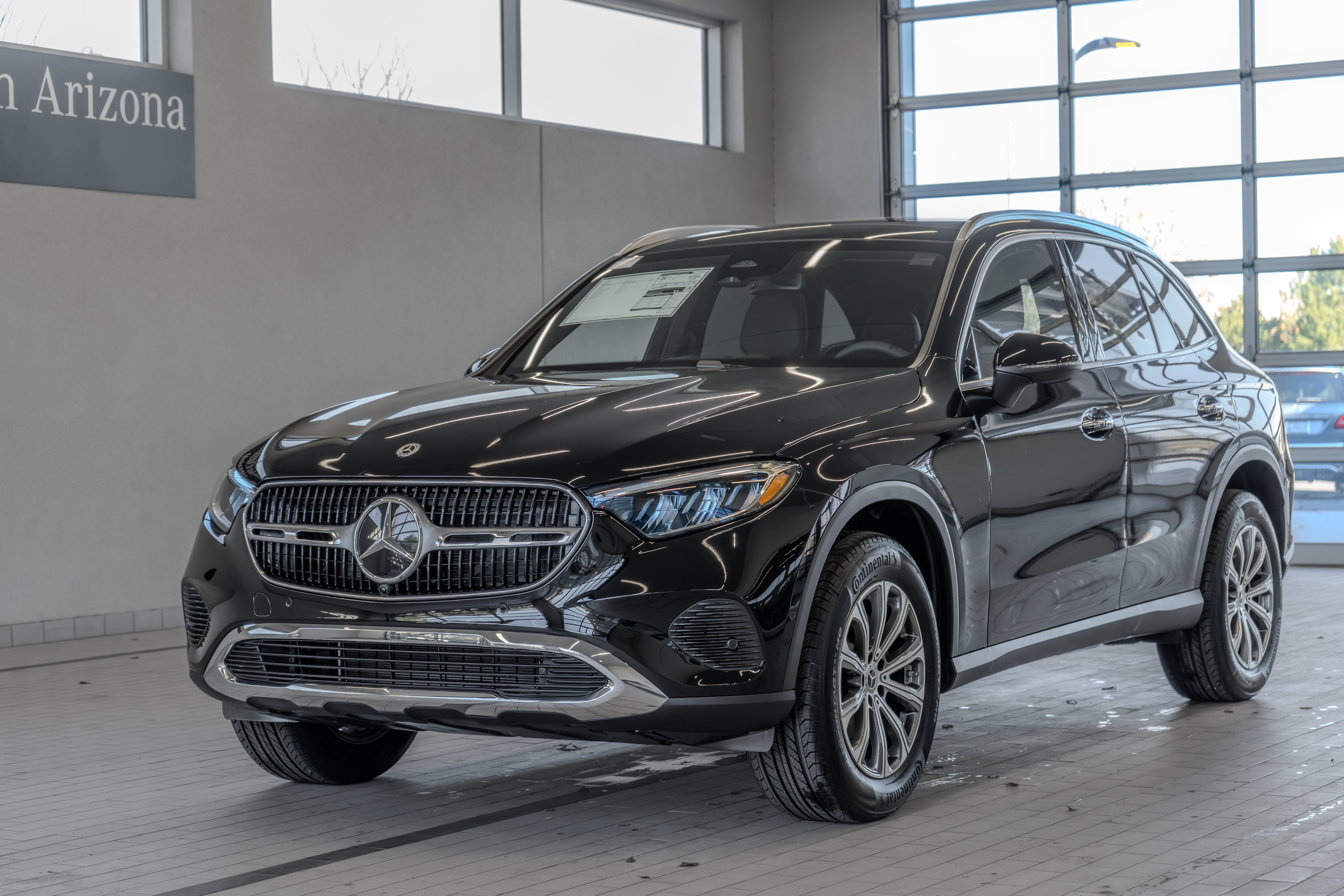 Used 2026 Mercedes-Benz GLC 300 4MATIC image 25
