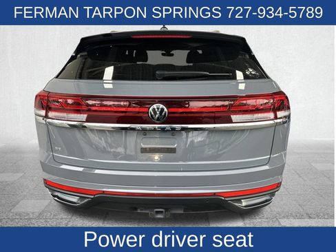 Used 2024 Volkswagen Atlas Cross Sport SE FWD image 7