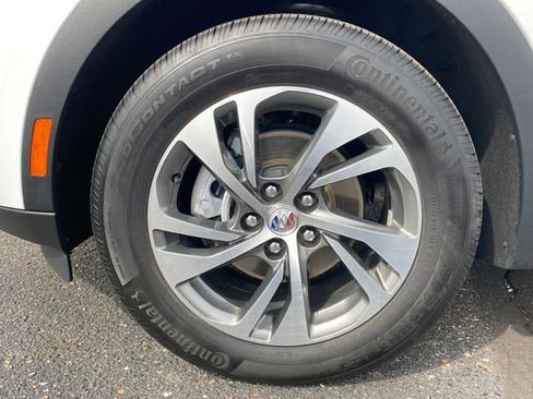 Certified 2023 Buick Envision Essence FWD image 22