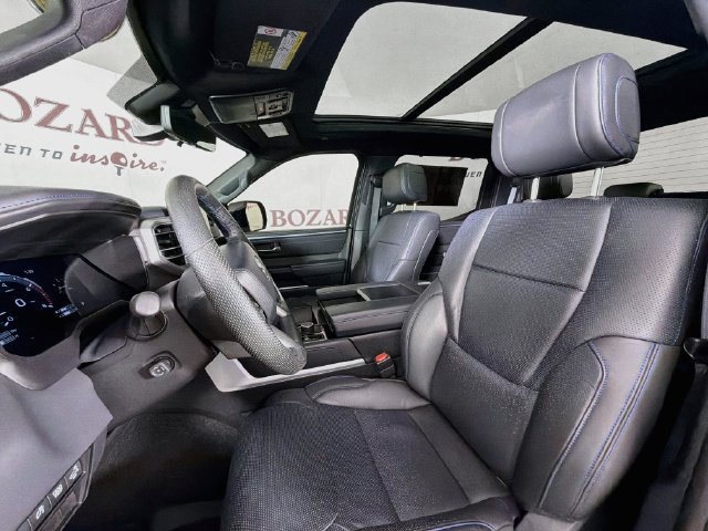 Used 2024 Toyota Tundra Platinum AWD/4WD image 25