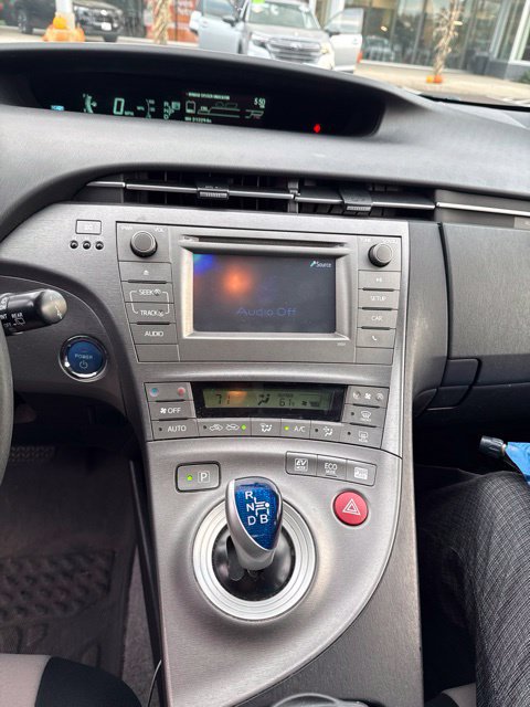Used 2013 Toyota Prius Two FWD image 11