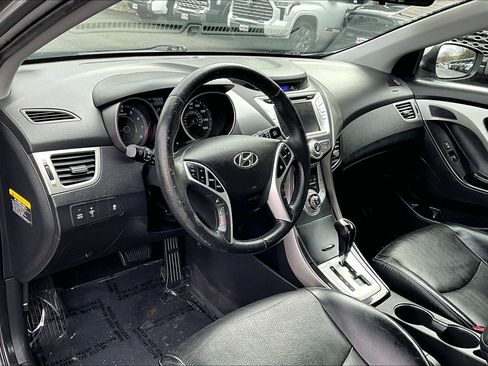 Used 2012 Hyundai Elantra Limited w/ Technology Pkg 5 image 13