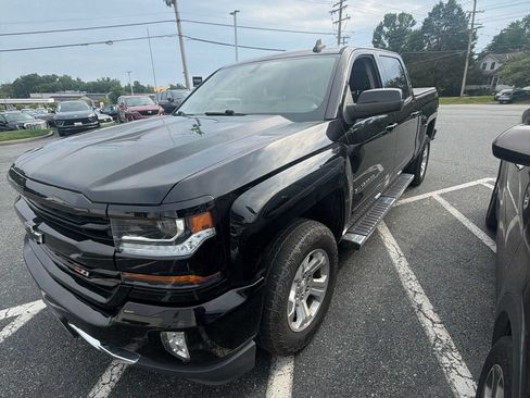 Used 2018 Chevrolet Silverado 1500 LT w/ All Star Edition AWD/4WD image 1