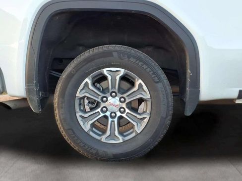 Used 2026 GMC Sierra 1500 SLT RWD image 20