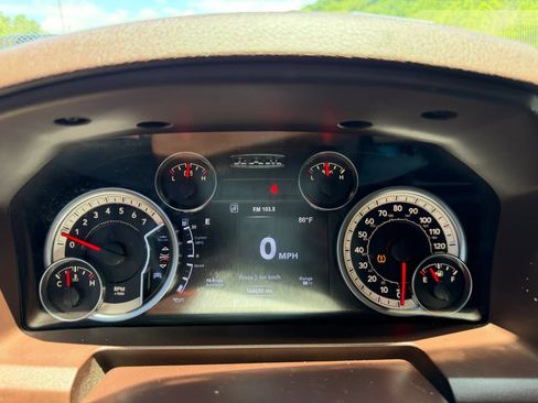 Used 2015 RAM 1500 Big Horn RWD image 29