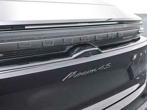 Certified 2025 Porsche Macan 4S Electric image 14