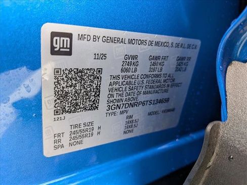 New 2026 Chevrolet Equinox EV LT image 17