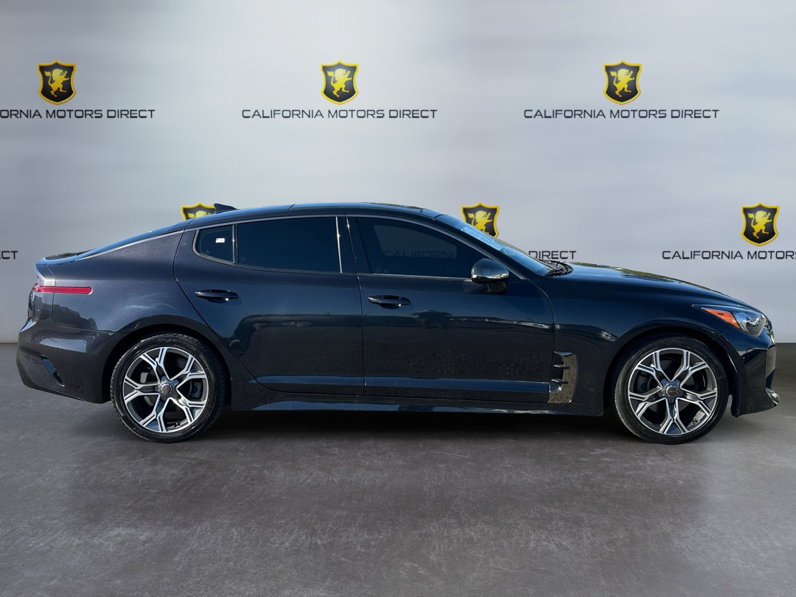 Used 2020 Kia Stinger GT-Line w/ Sun & Sound Package RWD image 6