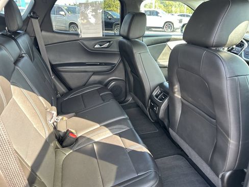 Used 2019 Chevrolet Blazer LT w/ Sun and Wheels Package AWD/4WD image 17
