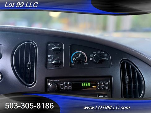 Used 2000 Ford E-350 and Econoline 350 Extended Super Duty image 16