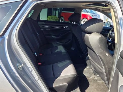 Used 2020 Honda Accord EX image 15