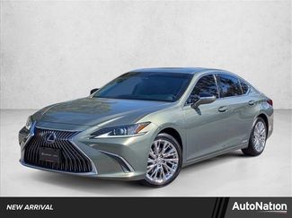 Used 2020 Lexus ES 300h w/ Premium Package video 1
