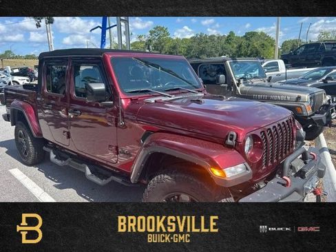 Used 2021 Jeep Gladiator Sport AWD/4WD image 1
