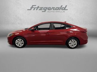 Used 2018 Hyundai Elantra SE w/ SE Connectivity Package 04 video 2