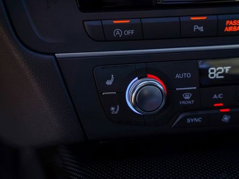 Used 2017 Audi S7 Prestige w/ Prestige Package image 29