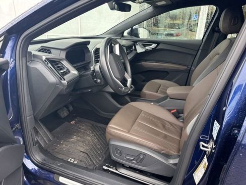 Used 2022 Audi Q4 e-tron Premium Plus image 4