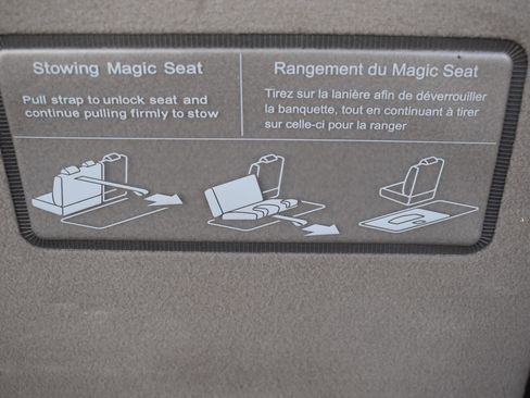 Used 2023 Honda Odyssey Touring image 19