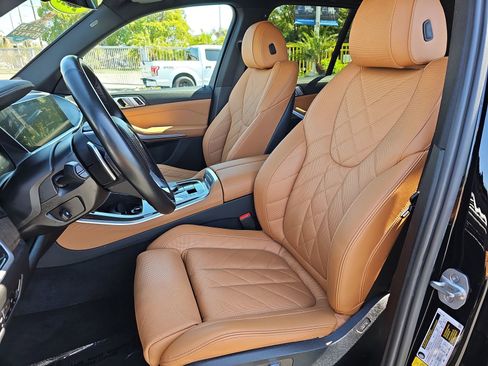 Used 2023 BMW X5 sDrive40i w/ Parking Assistance Package RWD image 15