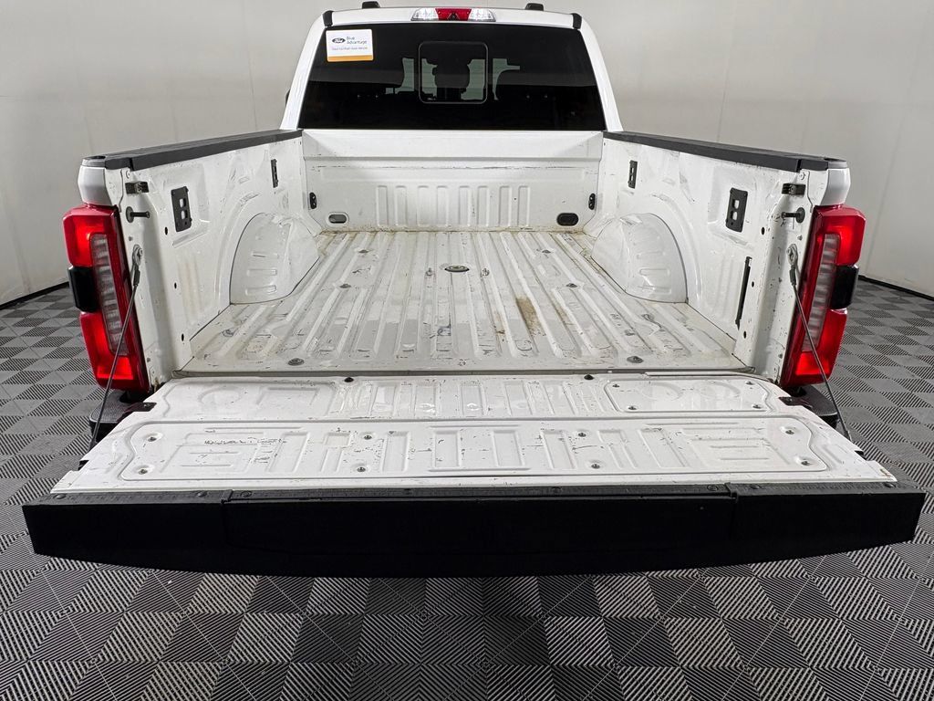 Certified 2025 Ford F250 King Ranch AWD/4WD image 56