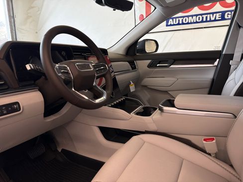 New 2026 GMC Terrain Denali w/ LPO, Floor Liner Package image 16