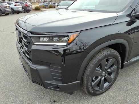 New 2026 Honda Pilot Sport image 13