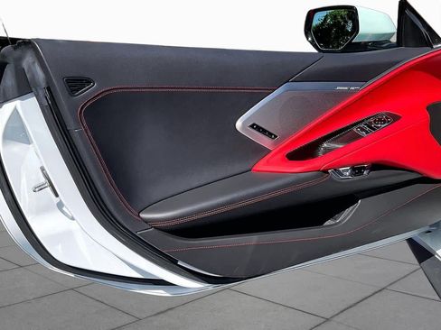 Certified 2021 Chevrolet Corvette Stingray Preferred Cpe w/ Engine Appearance Package RWD image 23