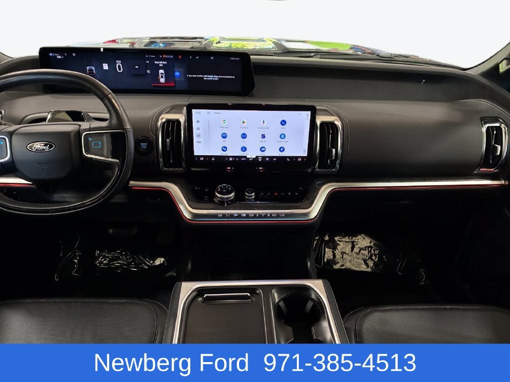 Used 2025 Ford Expedition Max Platinum w/ Stealth Performance Package AWD/4WD image 19