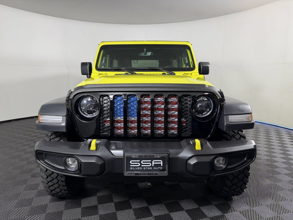 Used 2023 Jeep Wrangler Unlimited w/ Cold Weather Group AWD/4WD image 2