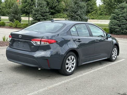 Used 2026 Toyota Corolla LE FWD image 22