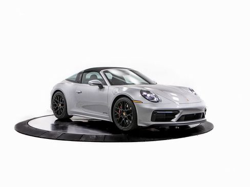 Used 2024 Porsche 911 Targa 4 GTS image 9
