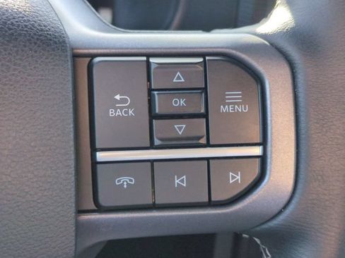Used 2025 Ford F150 Lariat w/ Equipment Group 502A High AWD/4WD image 18
