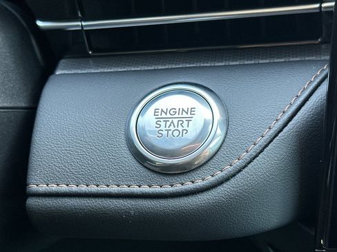 New 2026 Lincoln Nautilus Premier w/ Equipment Group 102A image 22