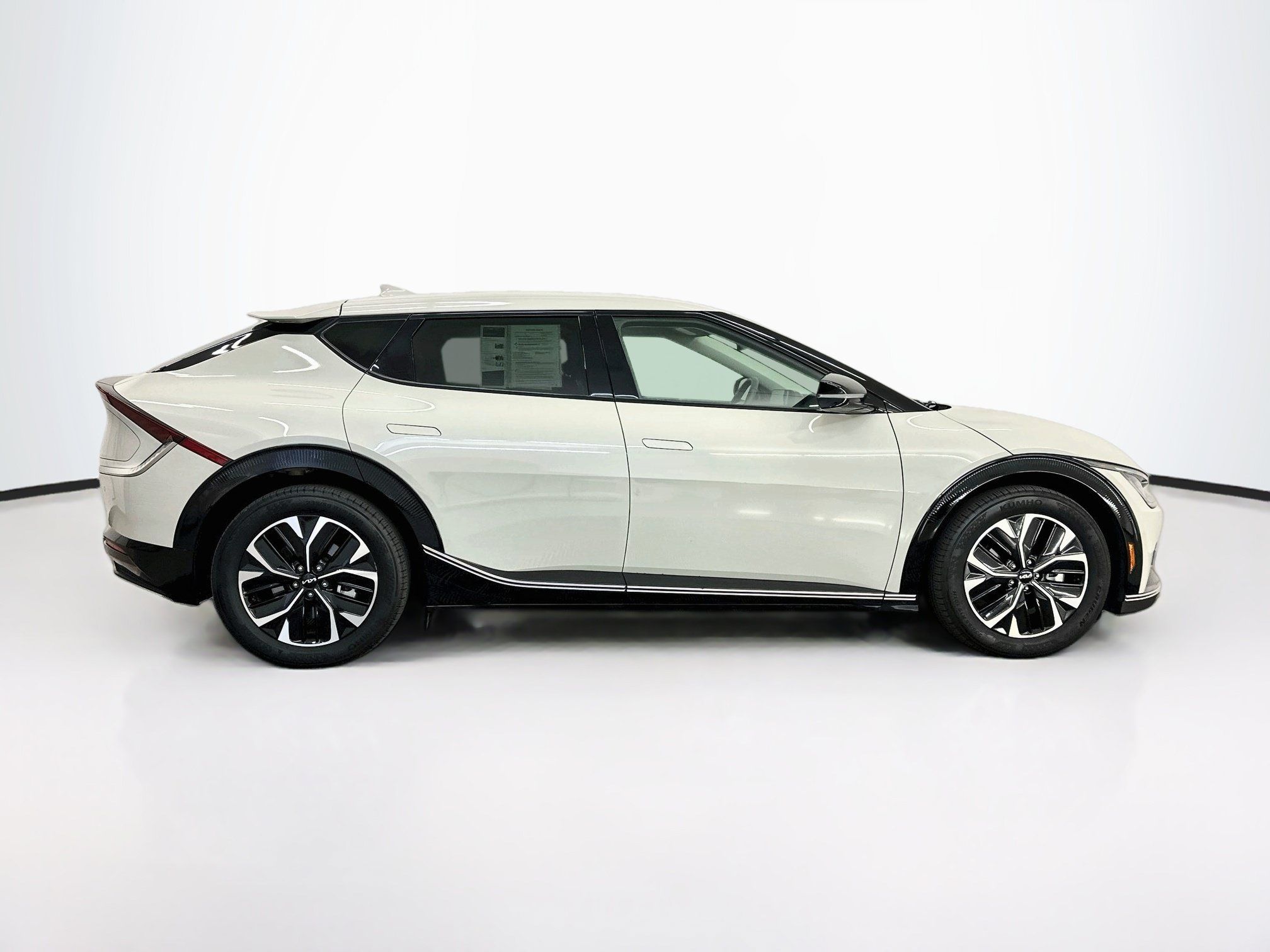 Used 2024 Kia EV6 Wind AWD/4WD image 10