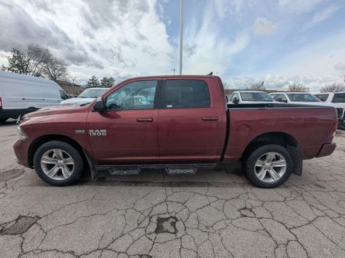 Used 2018 RAM 1500 Sport image 9