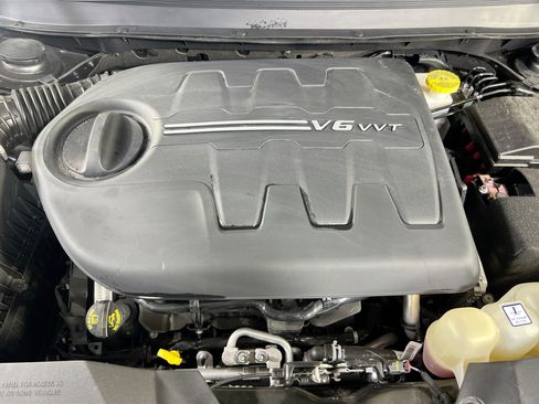 Used 2022 Jeep Cherokee Trailhawk image 28