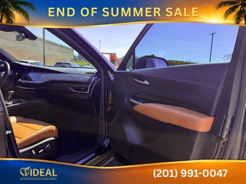 Used 2019 Cadillac XT4 Premium Luxury AWD/4WD image 12