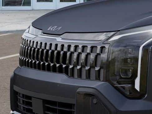 New 2026 Kia Sportage X-Line w/ X-Line Premium Package image 12