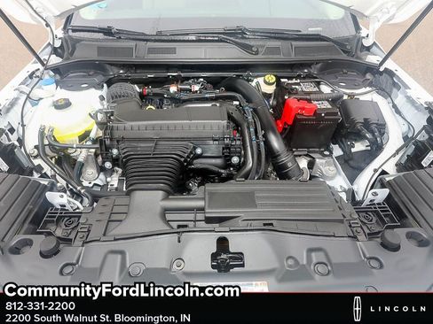 New 2025 Lincoln Corsair Reserve image 16