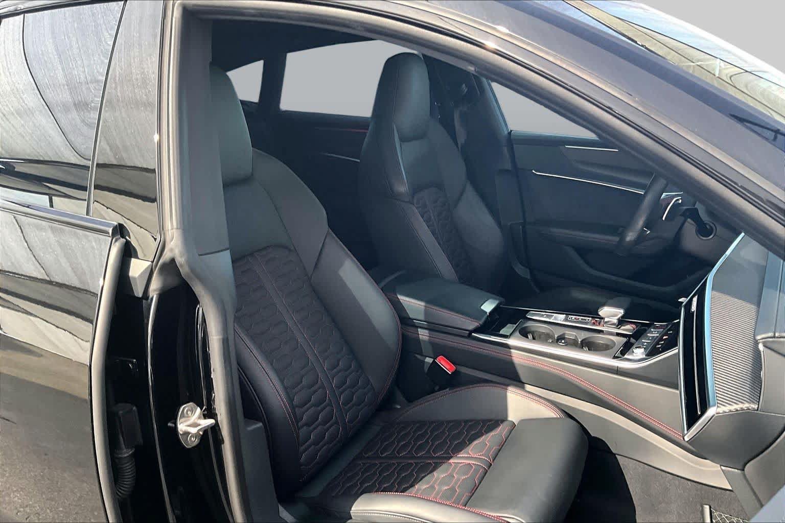 Used 2023 Audi RS 7 Sportback w/ Black Optic Package AWD/4WD image 9