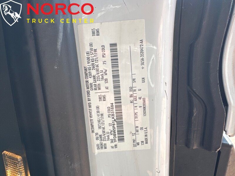 Used 2020 Ford Transit 350 w/ Interior Upgrade Package RWD image 29