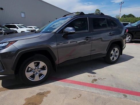 Used 2023 Toyota RAV4 XLE w/ Convenience Package FWD image 25
