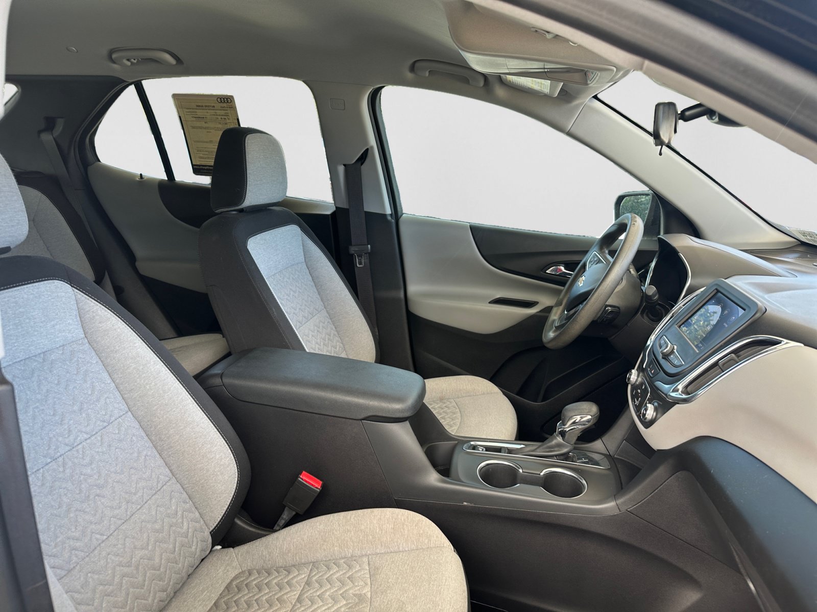 Used 2023 Chevrolet Equinox LS w/ LS Convenience Package FWD image 16