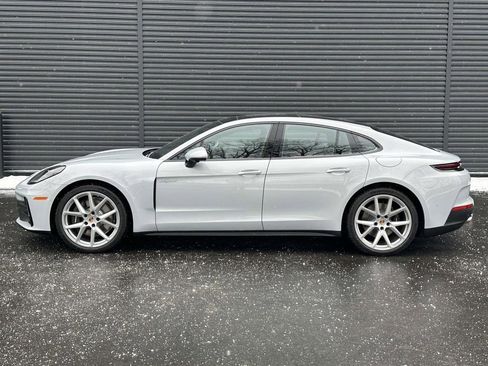 New 2026 Porsche Panamera 4 E-Hybrid AWD/4WD image 2