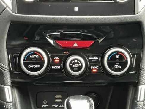 Used 2019 Subaru Forester Touring AWD/4WD image 16