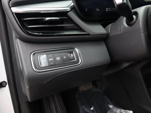 New 2026 Buick Enclave Sport Touring w/ Power Package FWD image 31