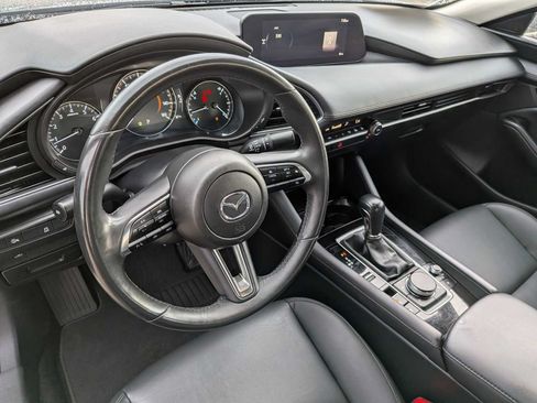 Used 2024 MAZDA MAZDA3 s FWD image 2