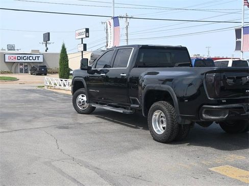 Used 2023 GMC Sierra 1500 SLT w/ SLT Premium Plus Package image 7