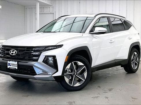 Used 2025 Hyundai Tucson SEL AWD/4WD image 2